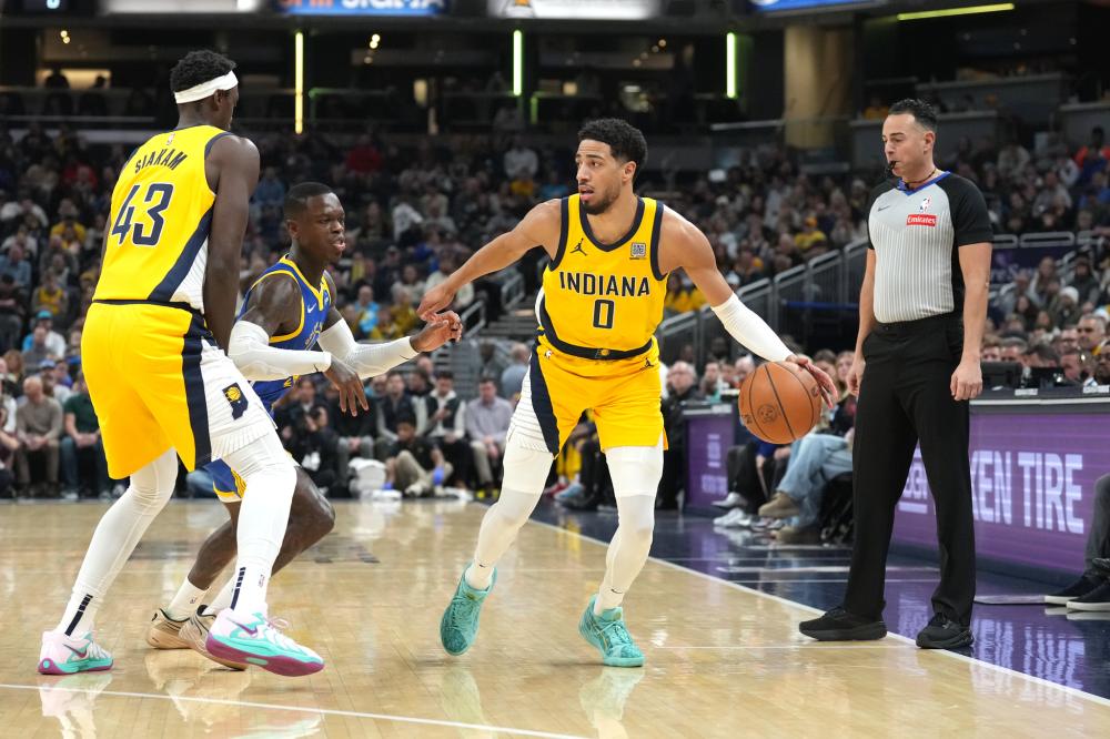 至眼眶泛红 至眼眶泛红