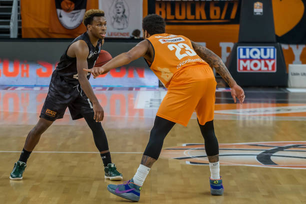 比赛速度 比赛速度