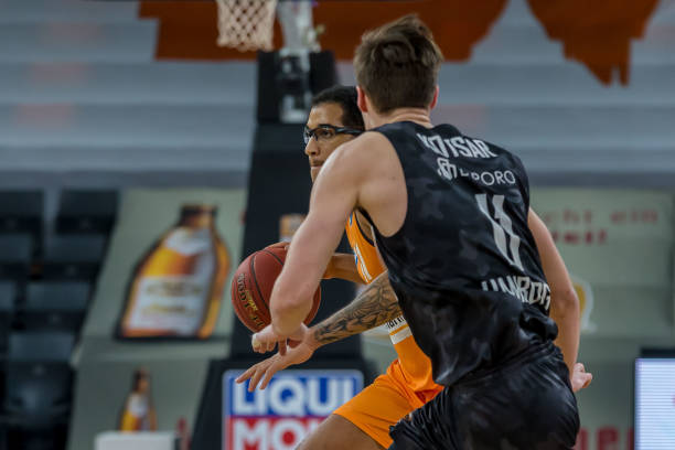 焦点对决 焦点对决